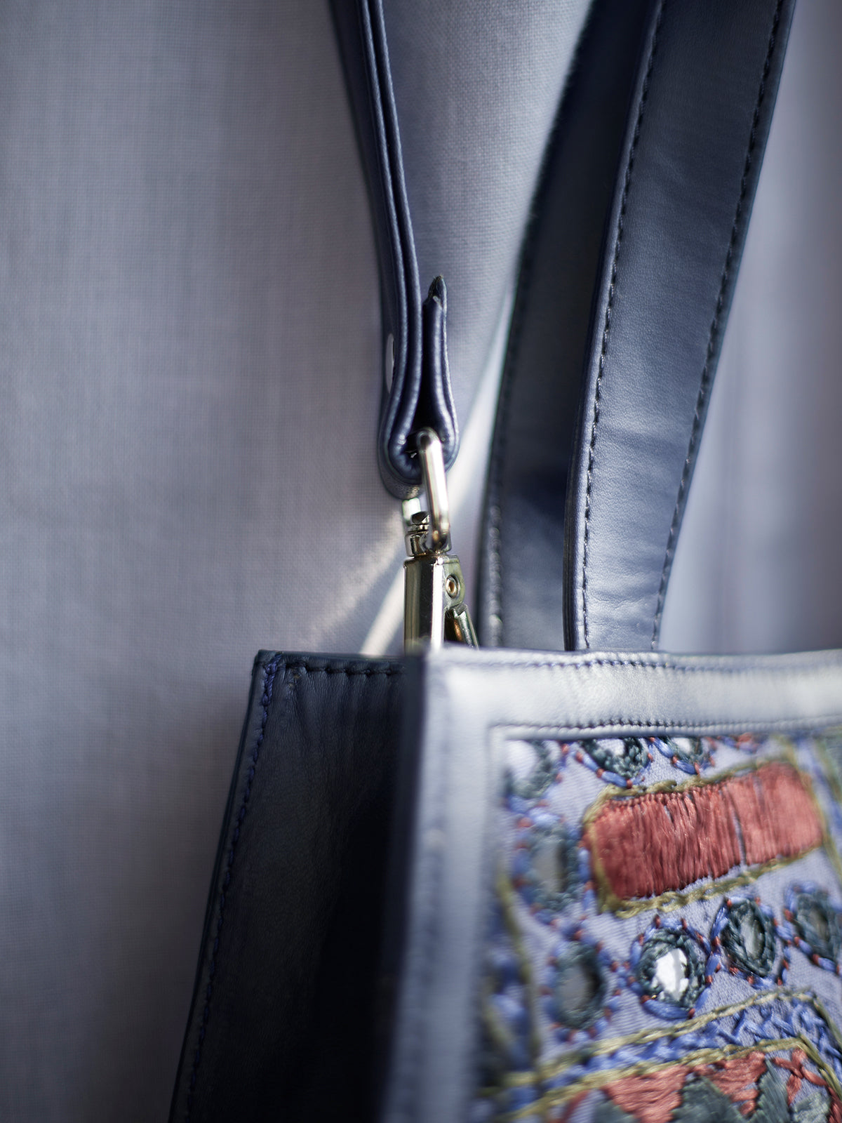 The Kutch Party Sling