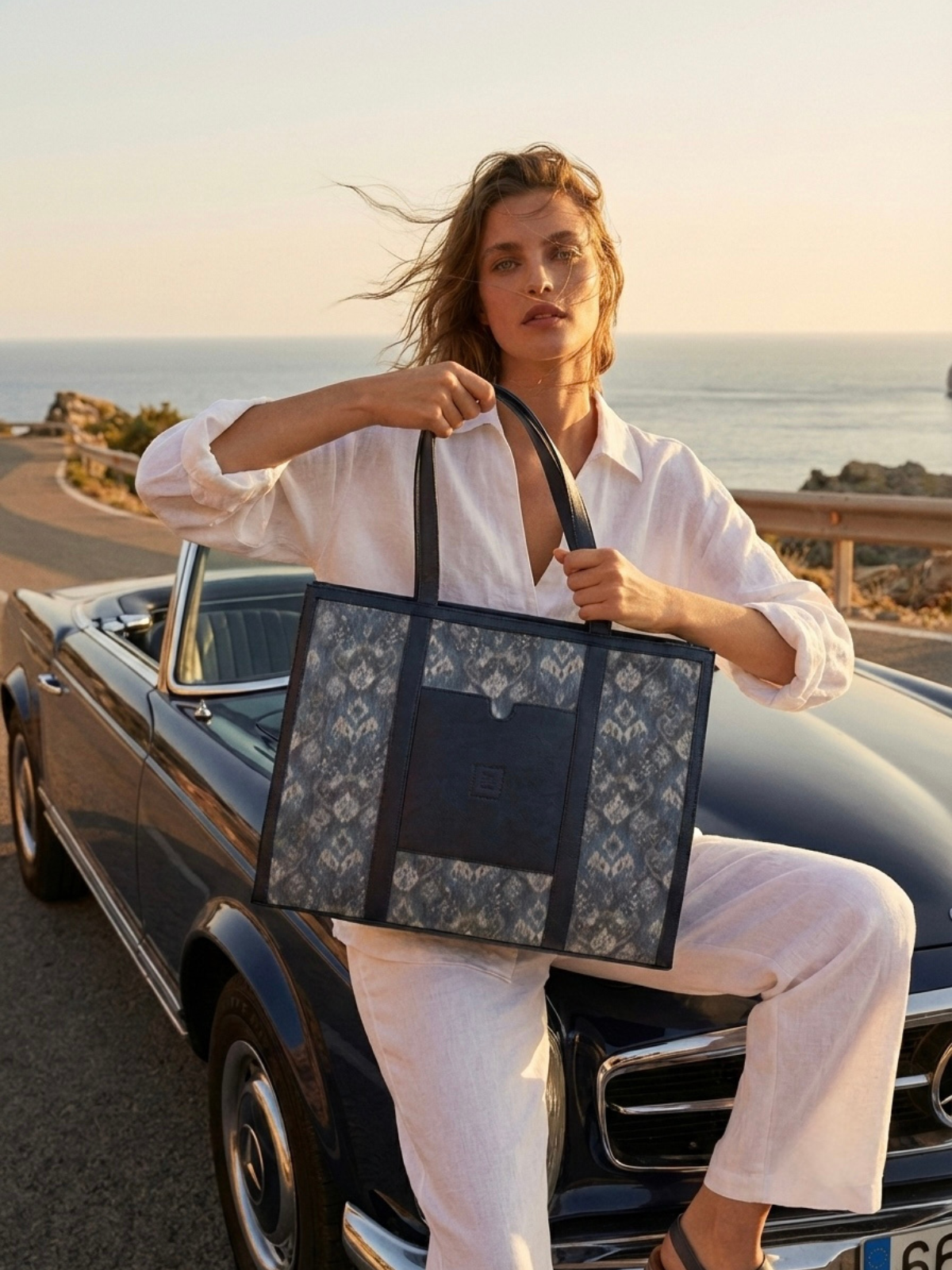 THE Urban Tote - GLOBAL EDITION - Indigo