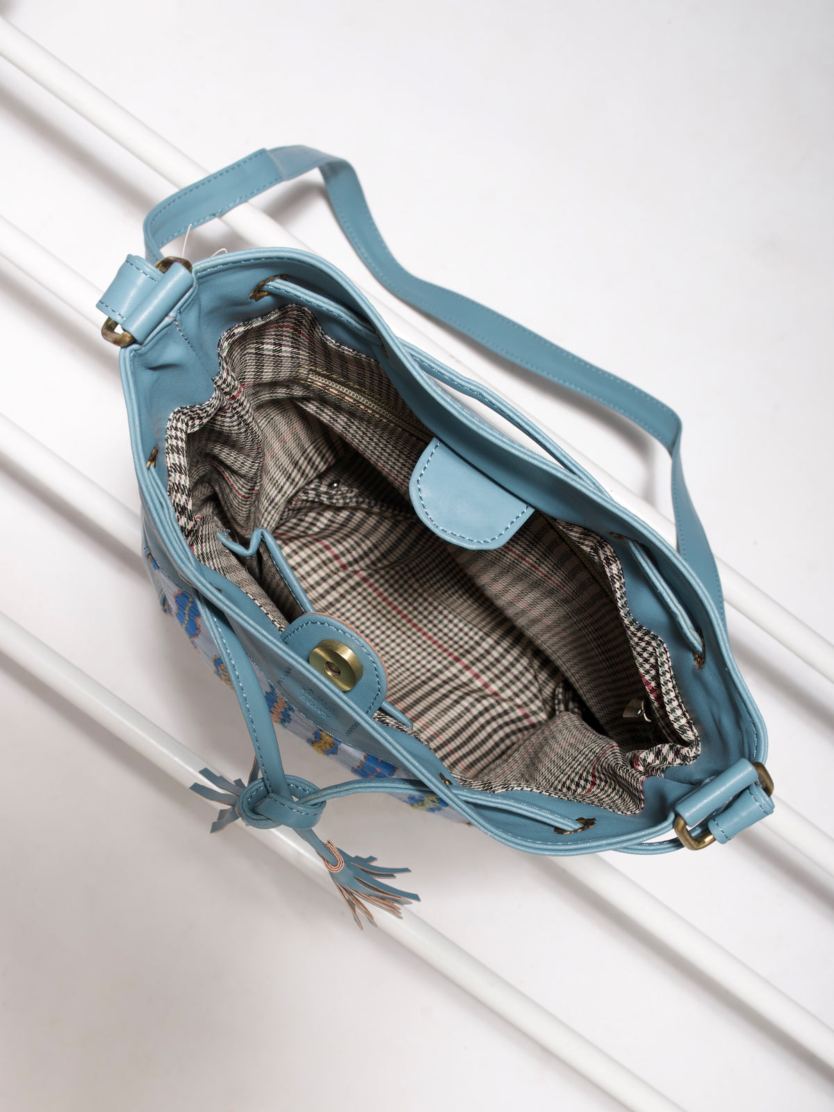 Lambani Bucket Sling bag