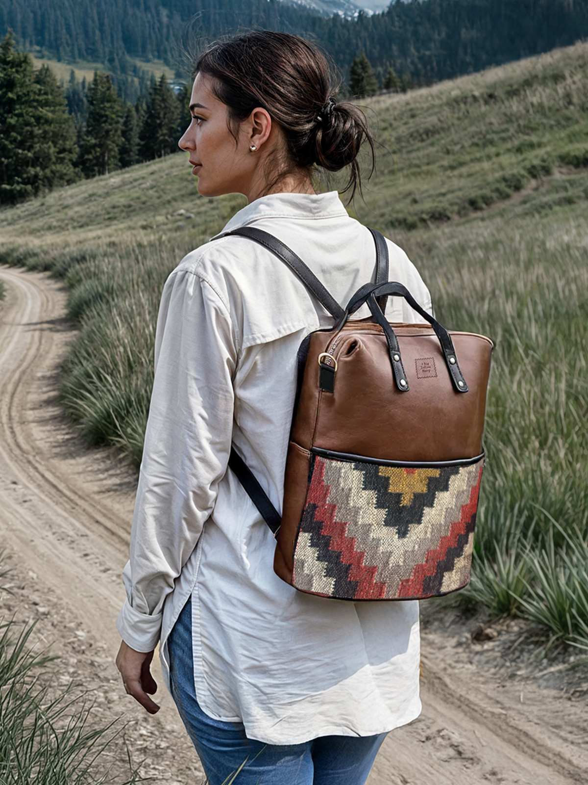 The Mirzapuri Convertible - TAN