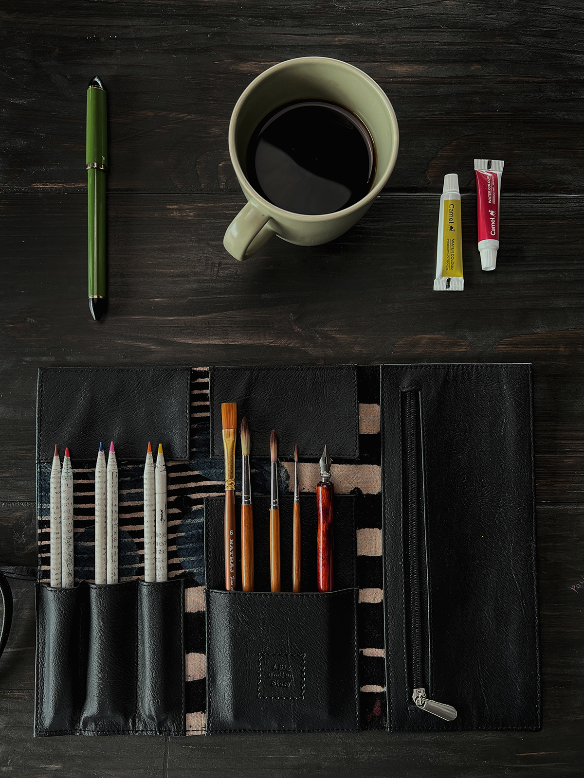 Artists' Roll Up - Black