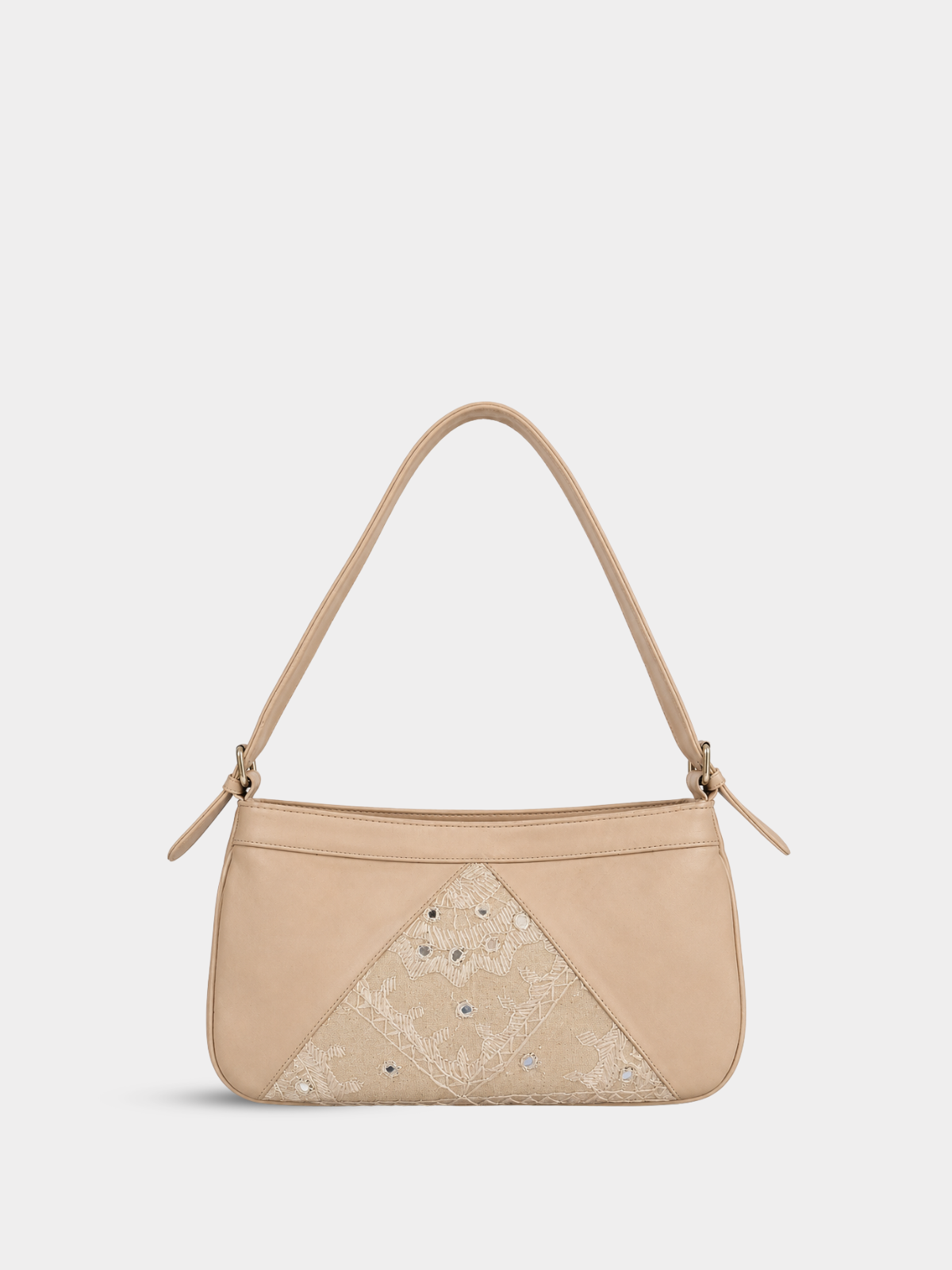 Article 17- The Kutch Purse (Ivory)