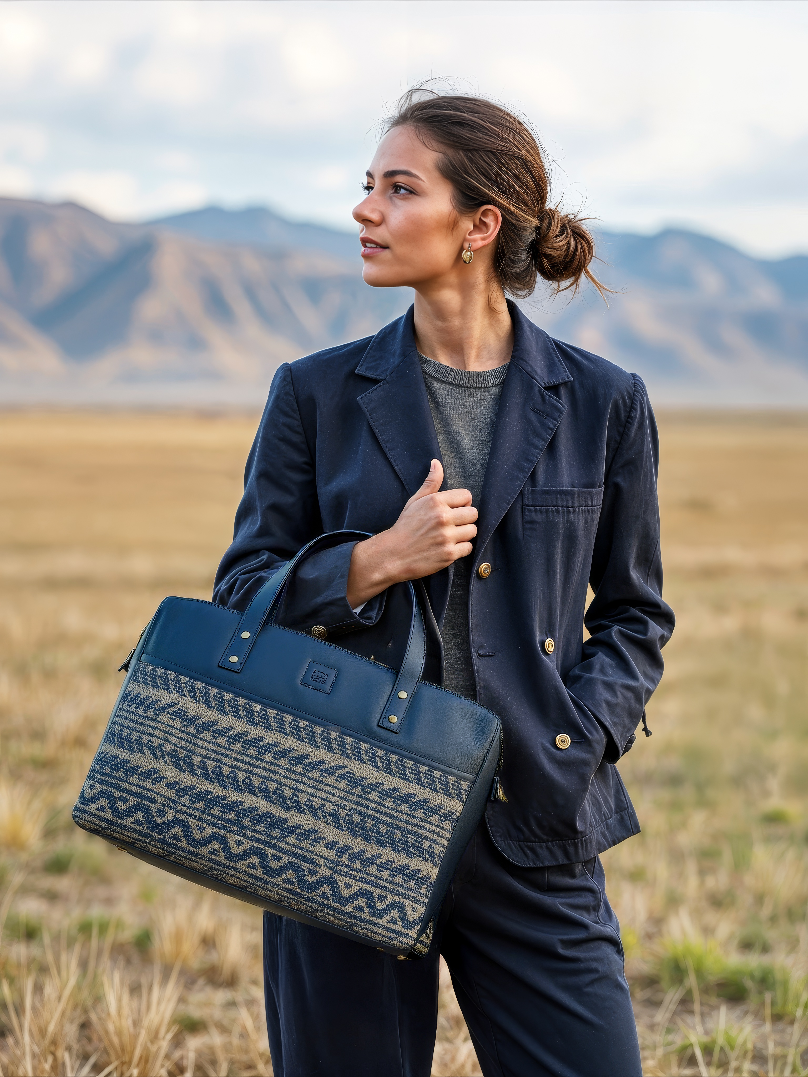 The Jaipuri Laptop Traveller - Indigo