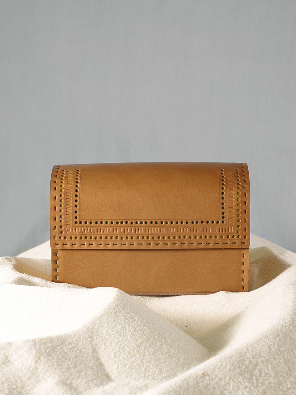 Apple Leather Box Sling Bag - Tan